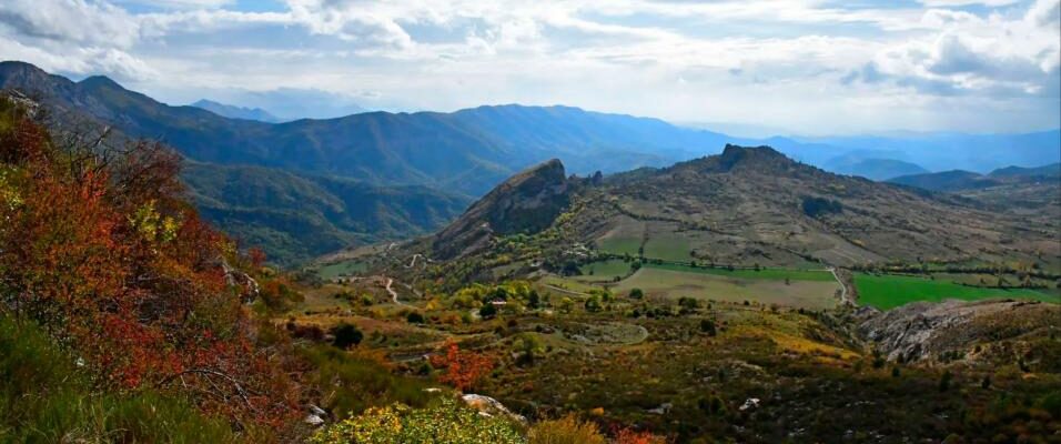 « Biotopie, l’utopie biorégionale », Alpes de Haute-Provence, du 14 au 20 avril 2025.